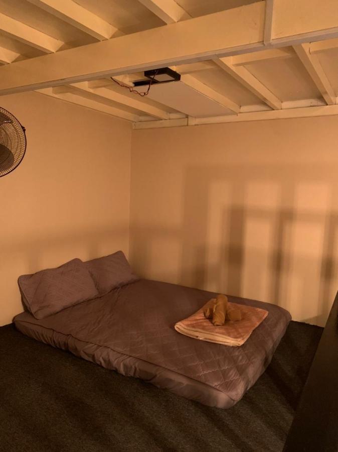 Euc Room Stay Tuaran Eksteriør billede